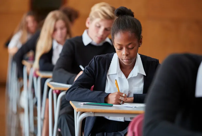 Your Guide to the 2025 South African School Calendar: How Online Tutors Can Help